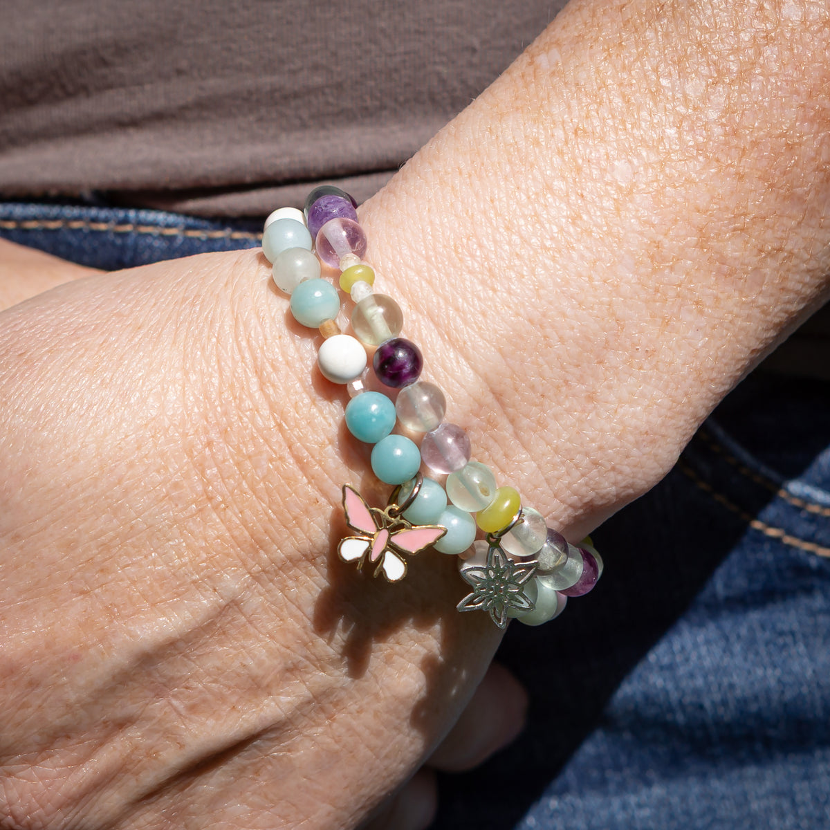 Amazonite and Howlite Bracelet